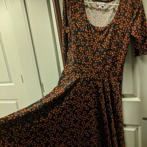 LuLaRoe Nicole medium fall Thanksgiving dress